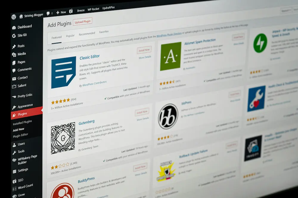 Guía práctica para actualizar Plugins en WordPress fácil