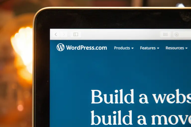 Un sitio web actualizado es la base de una estrategia fuerte