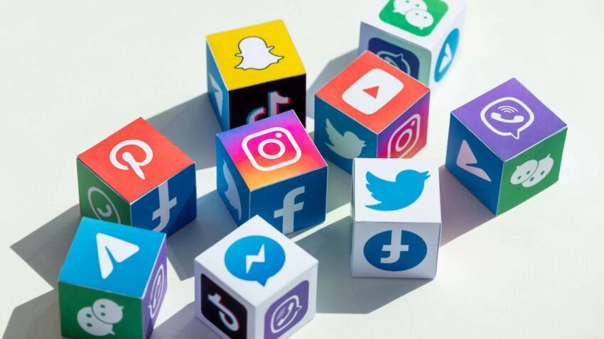 algoritmo en redes sociales
