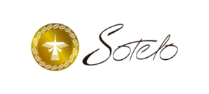 Logo de Pisco Sotelo con medallón dorado y tipografía oscura