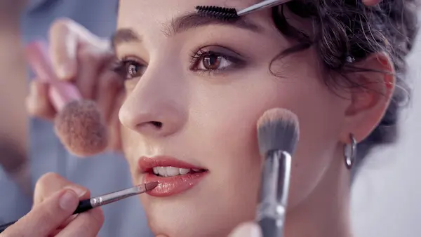 Frases para promocionar un negocio de belleza y estética